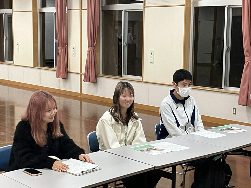 積極的な意見とたくさんのアイデアが出ました。