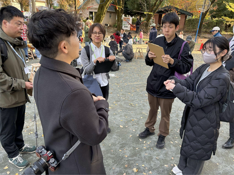 ボランティアで参加していた都立大学の先生にもお話を伺いました。