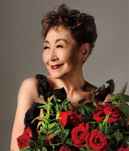 加藤登紀子 百万本のバラコンサート2025